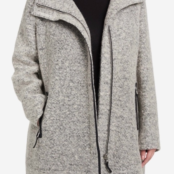 Calvin Klein Light Gray Teddy Jacket - Picture 3 of 6